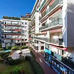Yellow Duboy D'angers 2 Bedrooms * Cannes