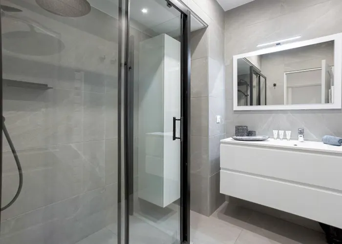 Yellow Duboy D'angers 2 Bedrooms *
