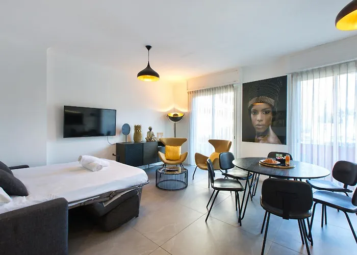 Apartment Yellow Duboy D'angers 2 Bedrooms Cannes