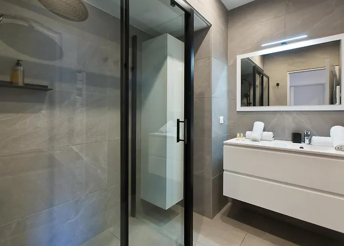 Yellow Duboy D'angers 2 Bedrooms *