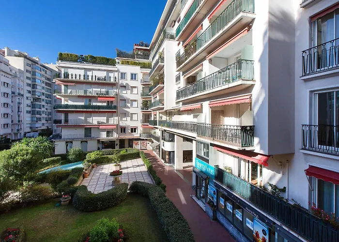 Yellow Duboy D'angers 2 Bedrooms * Cannes